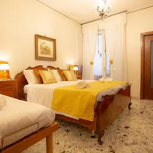  Apartment Residenza Porta Leoni - Royal Welcome Italien