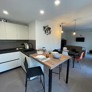  Apartment Lucia Italien