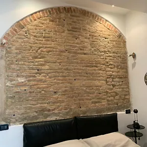  Apartment Casa Manuela Non Turisti Ma Ospiti Italien