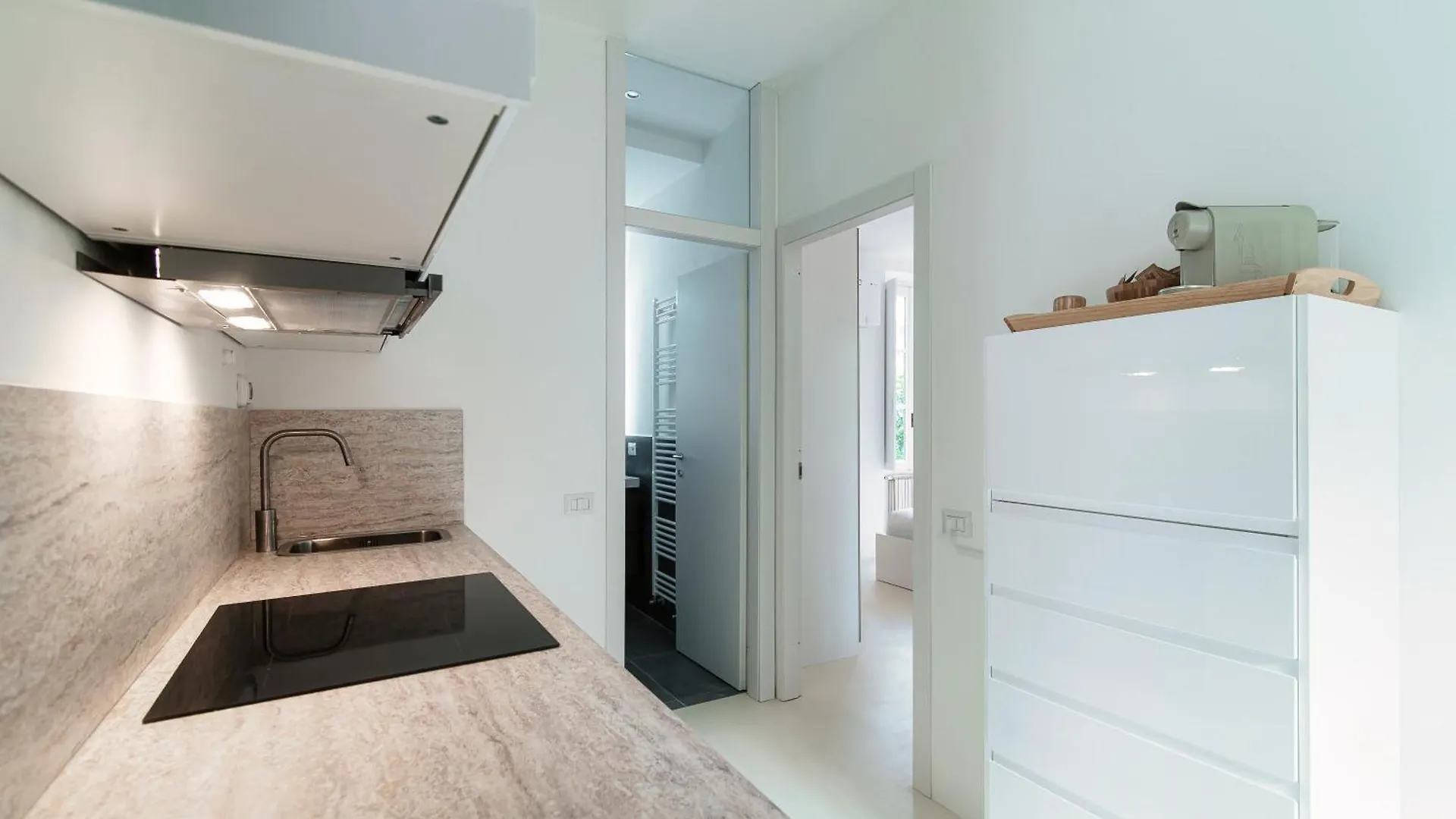 Giuliny Lovely Flat - The House Of Travelers Como 0*,